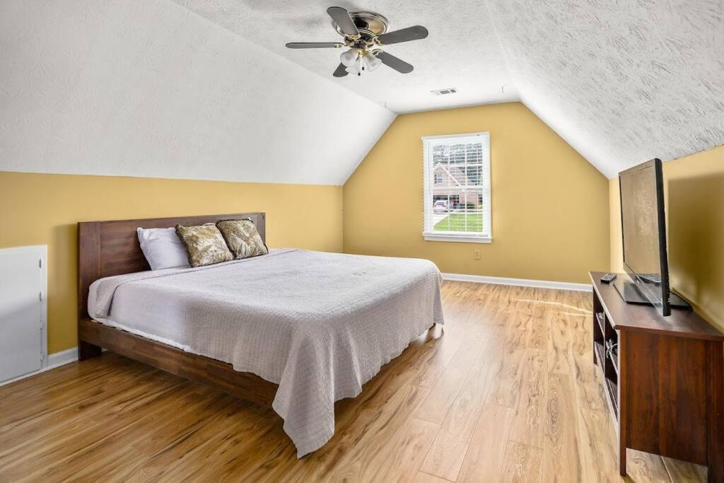 Lovely 5Bed, 3-Fullbath ! 5Min To Free Way I-85 Lawrenceville Kültér fotó