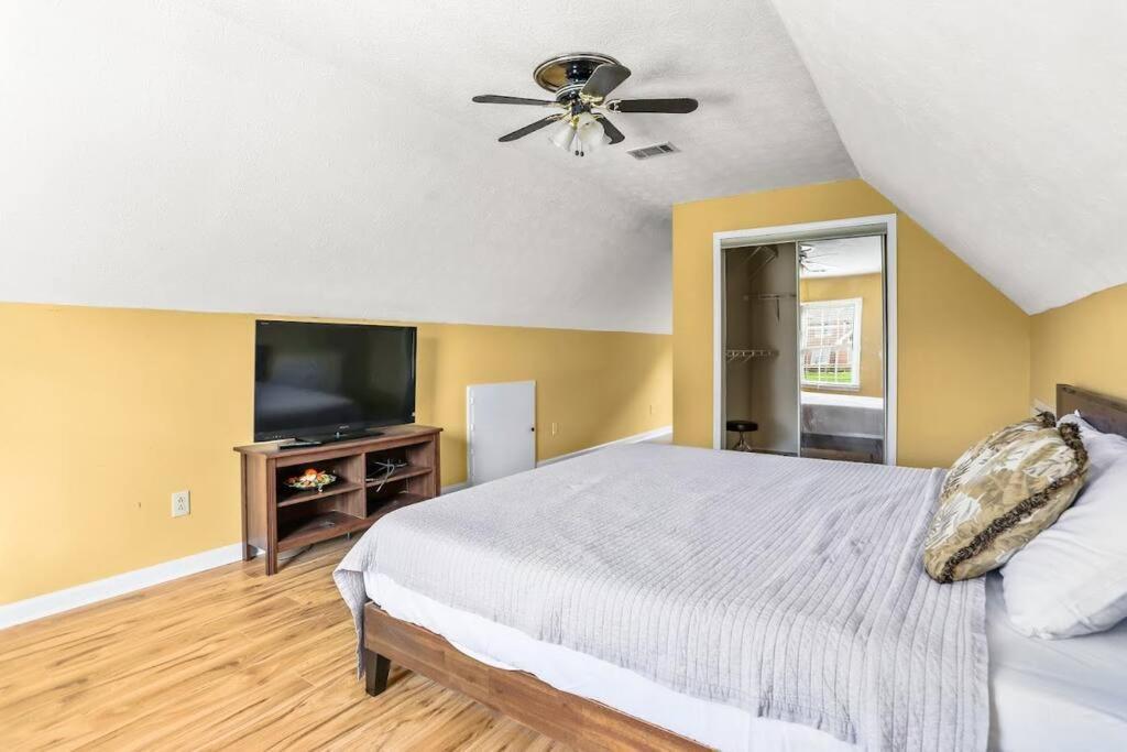 Lovely 5Bed, 3-Fullbath ! 5Min To Free Way I-85 Lawrenceville Kültér fotó