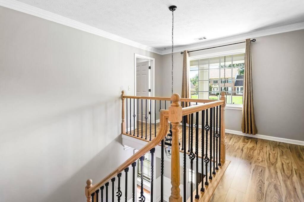 Lovely 5Bed, 3-Fullbath ! 5Min To Free Way I-85 Lawrenceville Kültér fotó