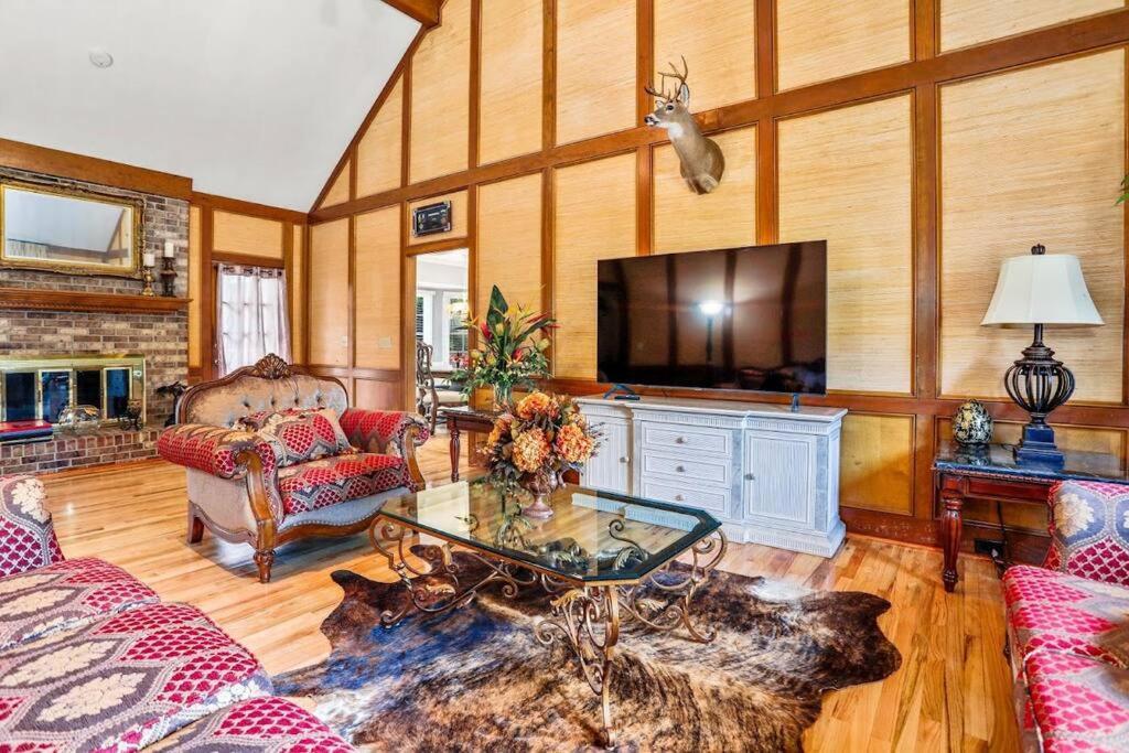 Lovely 5Bed, 3-Fullbath ! 5Min To Free Way I-85 Lawrenceville Kültér fotó