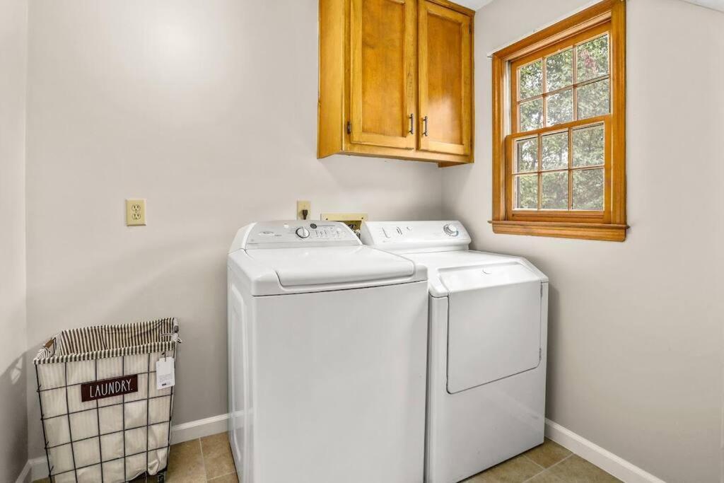 Lovely 5Bed, 3-Fullbath ! 5Min To Free Way I-85 Lawrenceville Kültér fotó