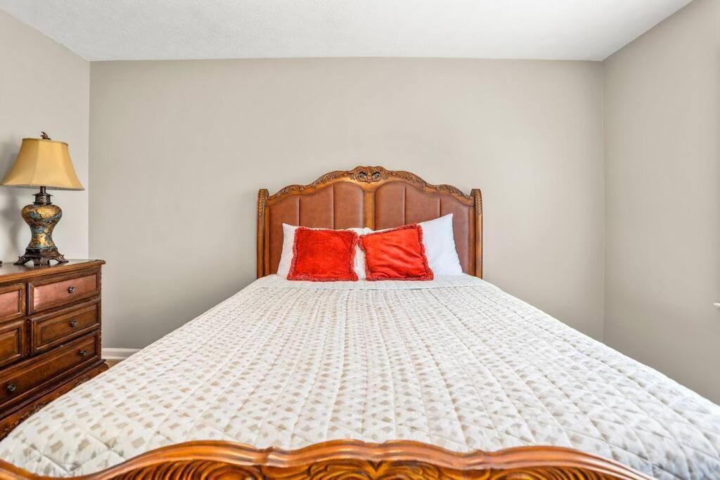 Lovely 5Bed, 3-Fullbath ! 5Min To Free Way I-85 Lawrenceville Kültér fotó