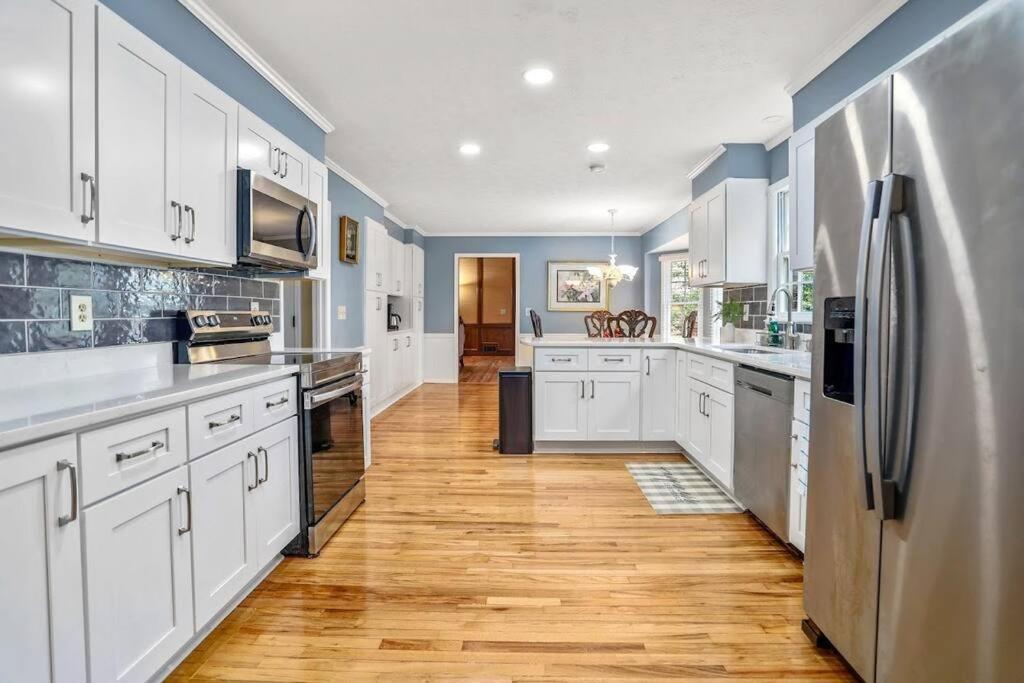 Lovely 5Bed, 3-Fullbath ! 5Min To Free Way I-85 Lawrenceville Kültér fotó