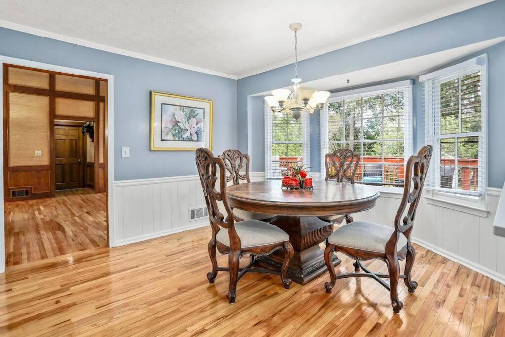 Lovely 5Bed, 3-Fullbath ! 5Min To Free Way I-85 Lawrenceville Kültér fotó
